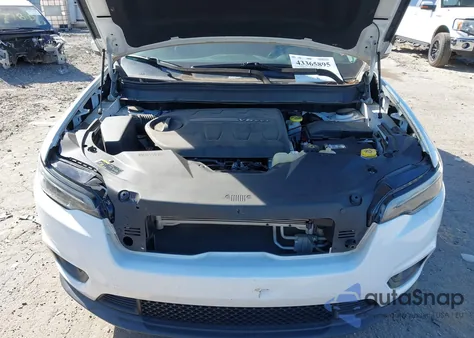 2020 Jeep Cherokee Latitude Plus Fwd from USA, damaged, VIN 1C4PJLLX1LD515236